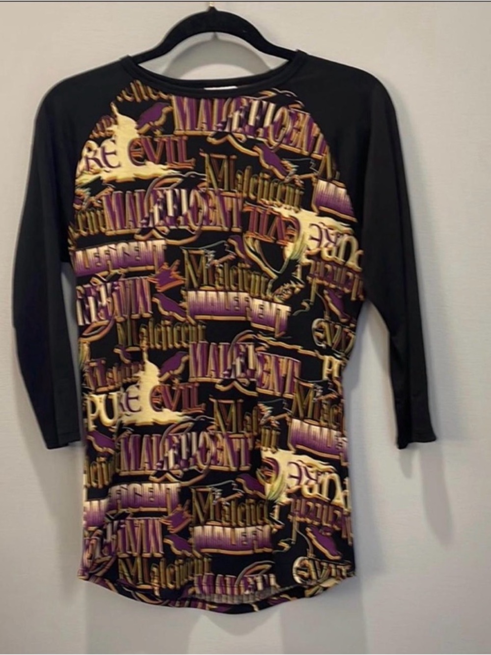 LuLaRoe Maleficent Disney Black Raglan Top with Purple & Gold Graphic